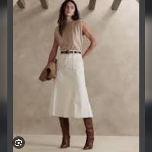 NWT Banana Republic Pia Denim Midi Skirt in Ecru